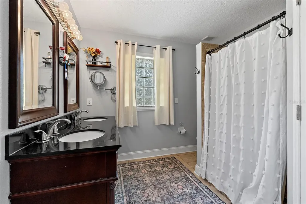 39600 Greenbrier Street Eustis FL 32736