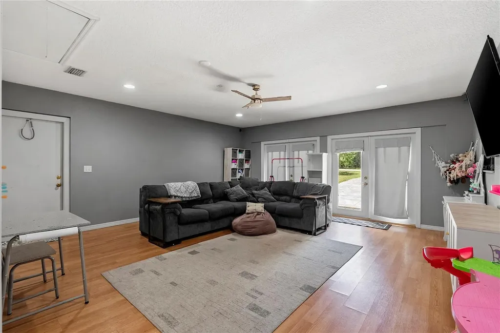 39600 Greenbrier Street Eustis FL 32736