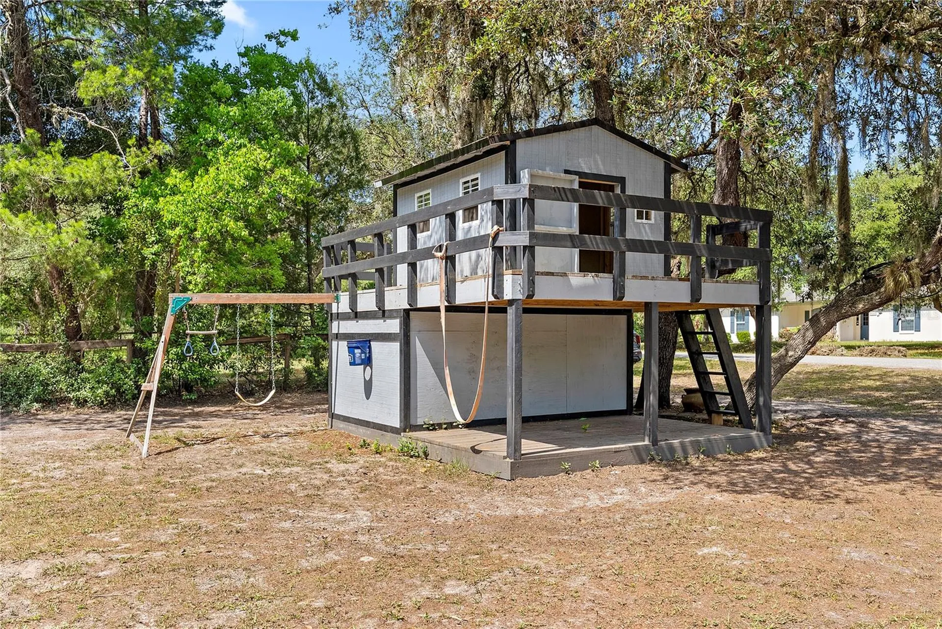 39600 Greenbrier Street Eustis FL 32736