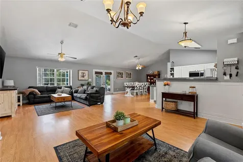 39600 Greenbrier Street Eustis FL 32736