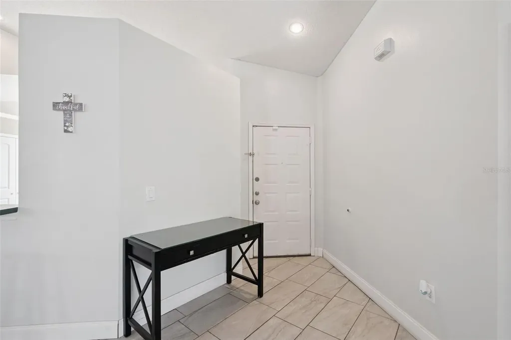 1728 Brook Hollow Drive Orlando FL 32824