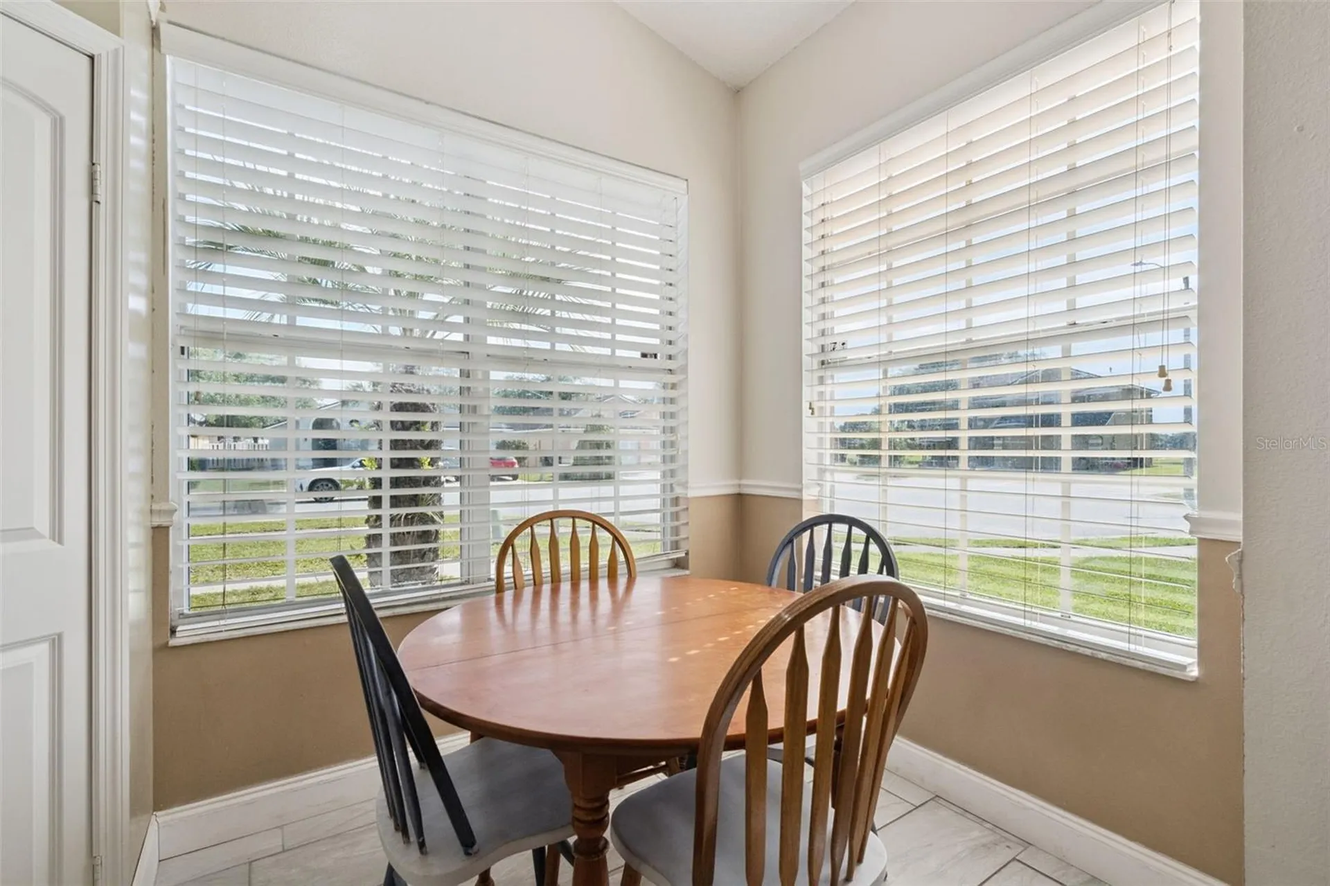 1728 Brook Hollow Drive Orlando FL 32824