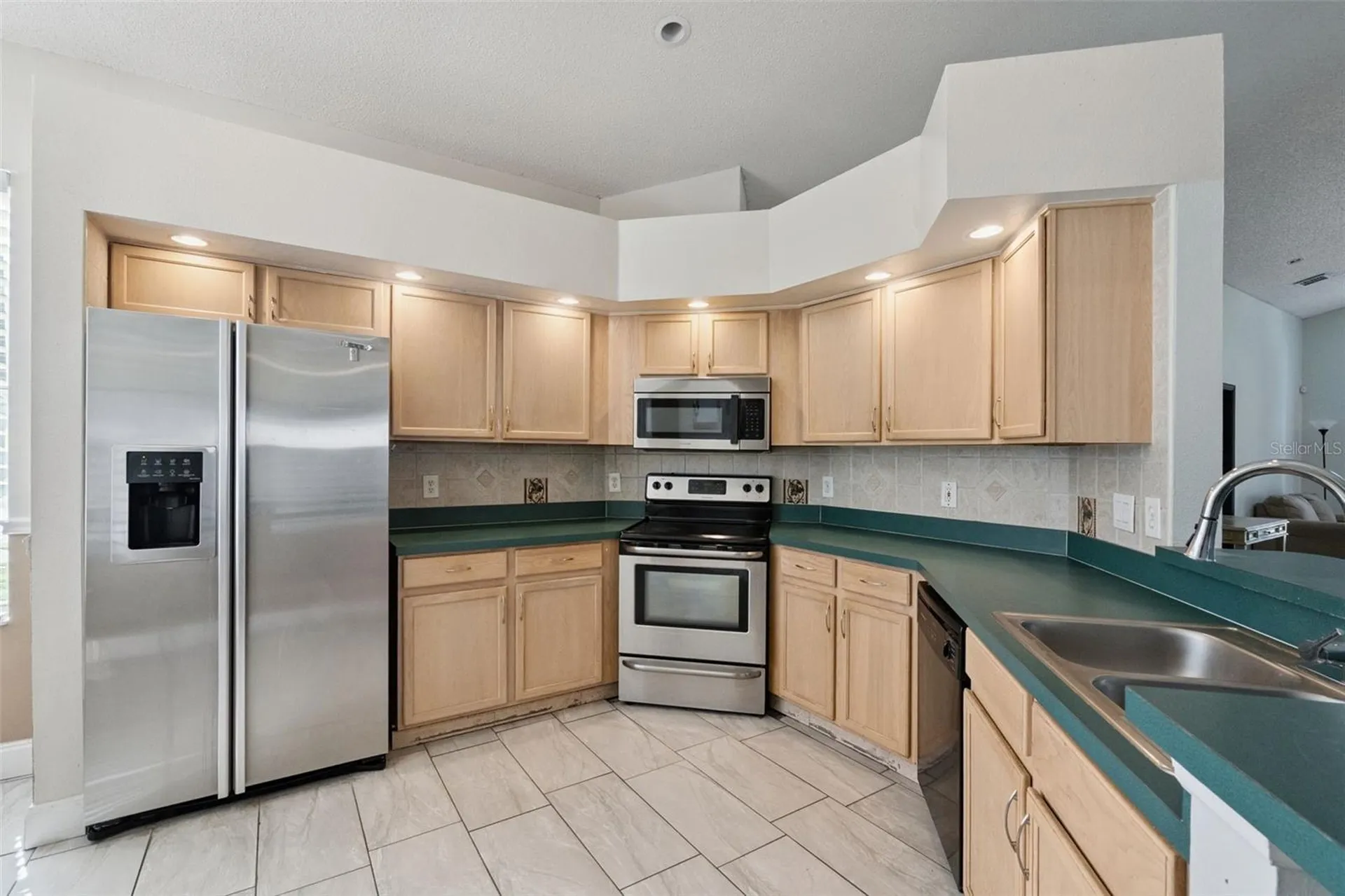 1728 Brook Hollow Drive Orlando FL 32824
