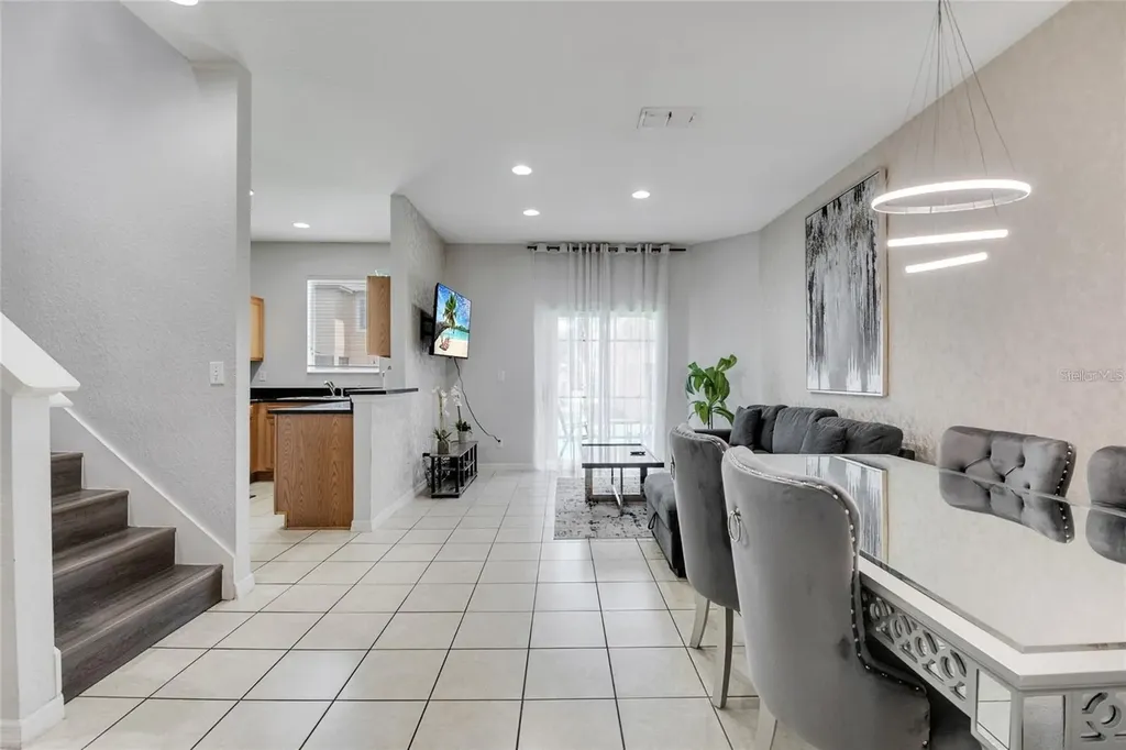 2713 Bushman Drive Kissimmee FL 34746
