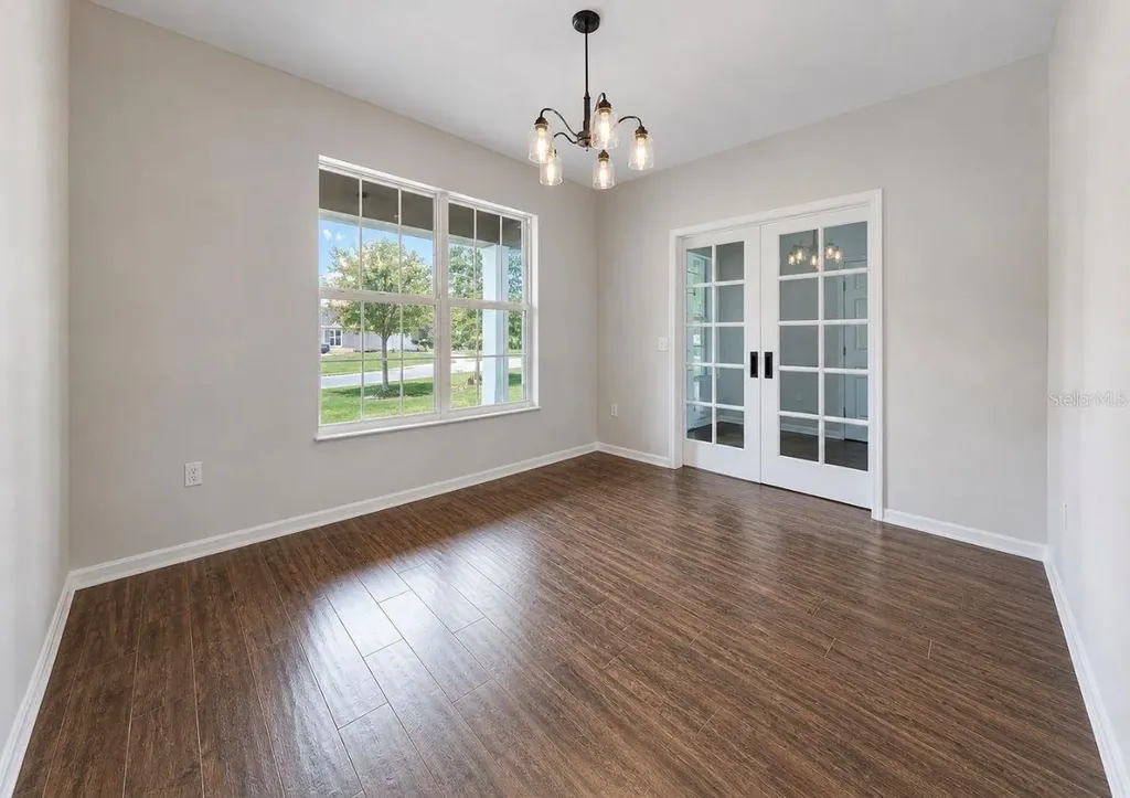 13101 Done Groven Drive Dover FL 33527
