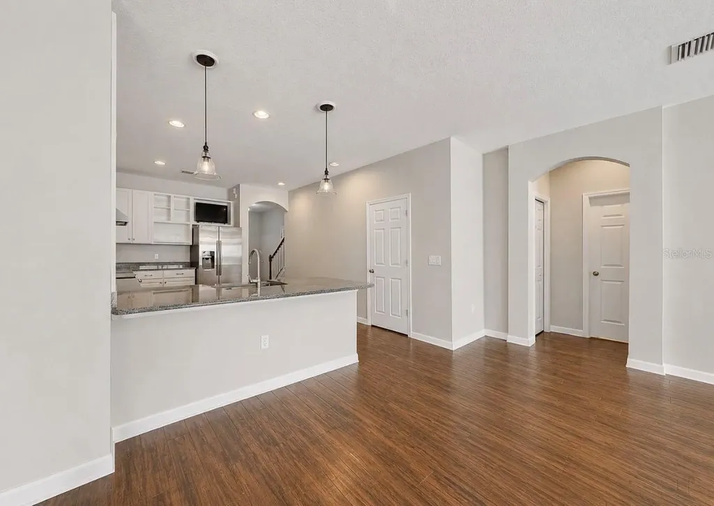 13101 Done Groven Drive Dover FL 33527