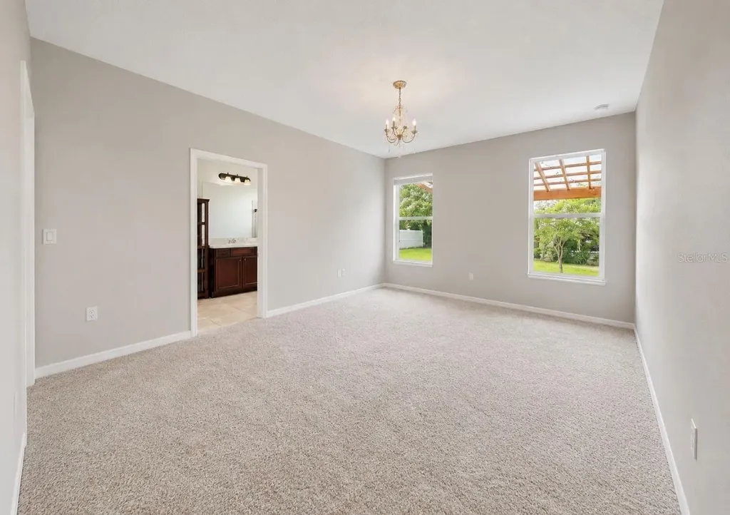 13101 Done Groven Drive Dover FL 33527