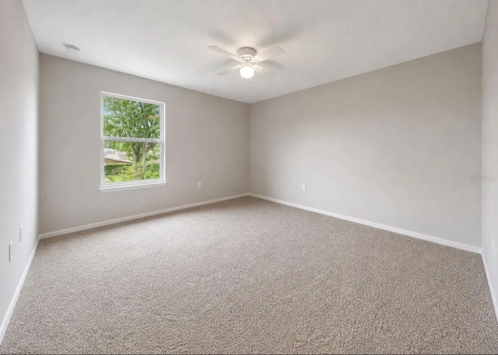 13101 Done Groven Drive Dover FL 33527