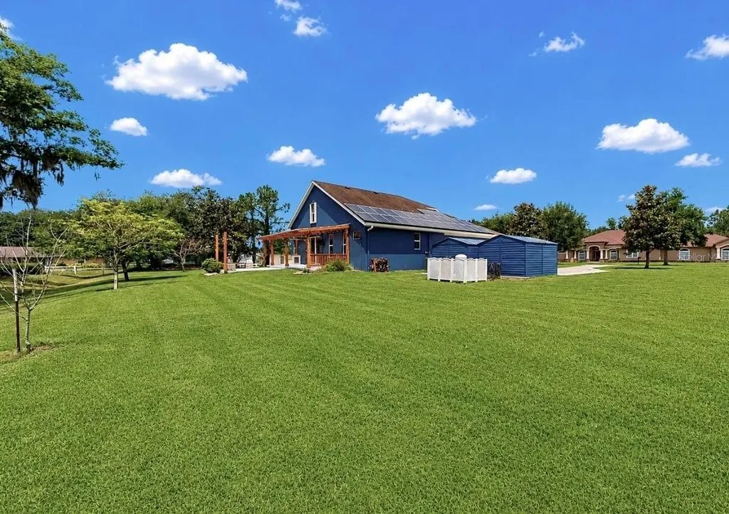 13101 Done Groven Drive Dover FL 33527