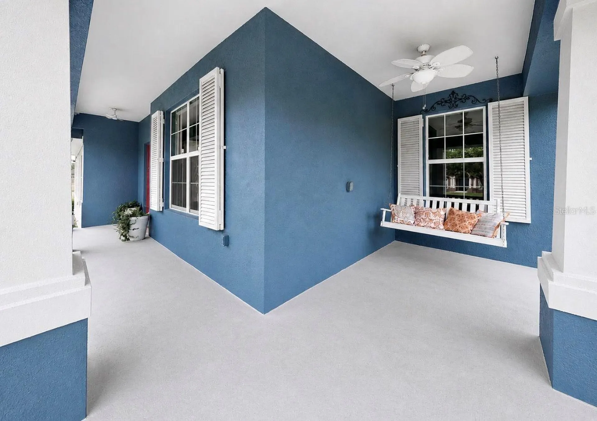 13101 Done Groven Drive Dover FL 33527