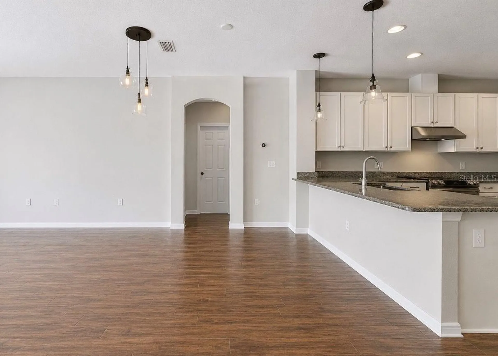 13101 Done Groven Drive Dover FL 33527
