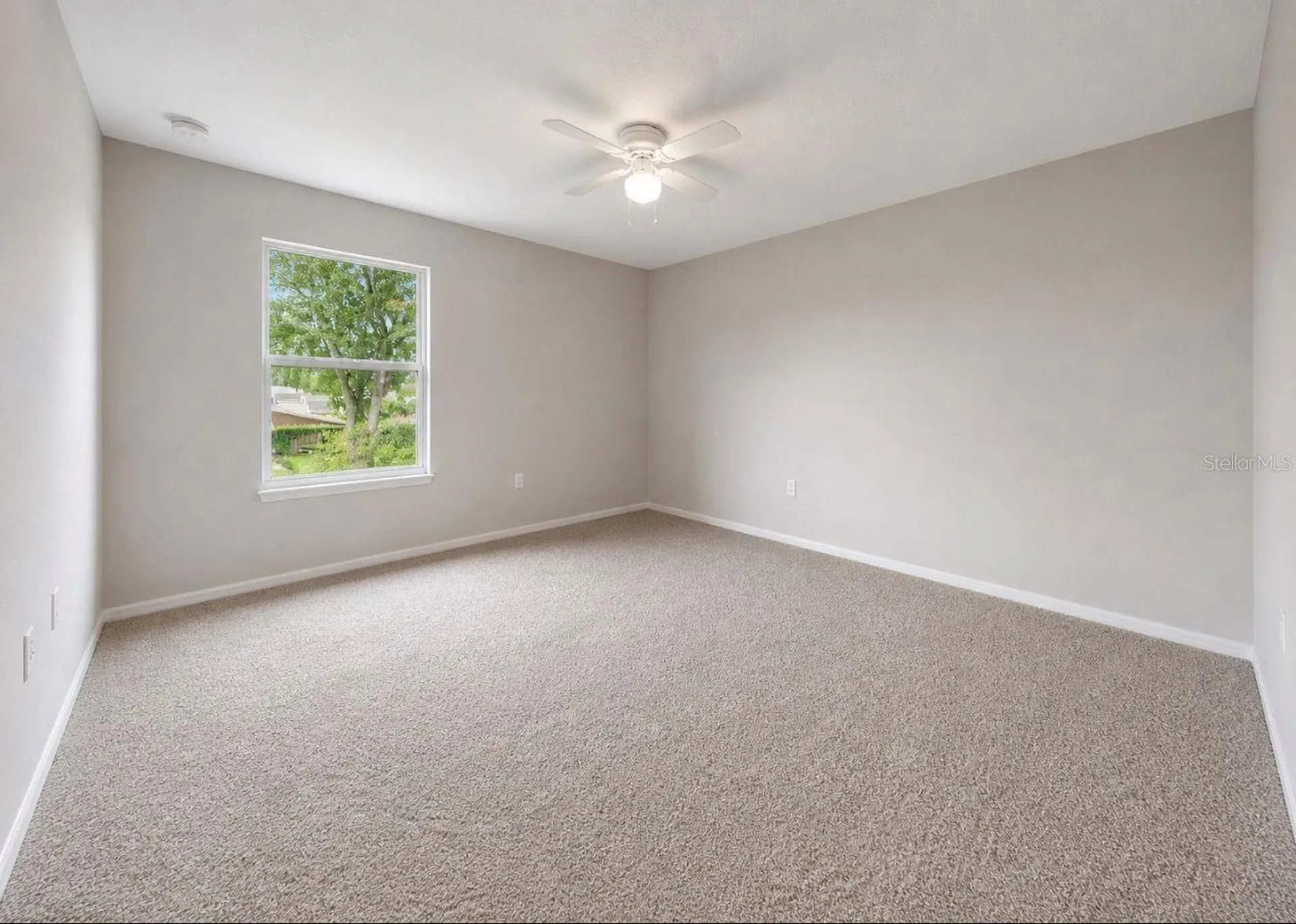 13101 Done Groven Drive Dover FL 33527