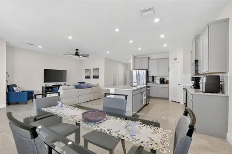 152 Bright Ibis Avenue Apollo Beach FL 33572