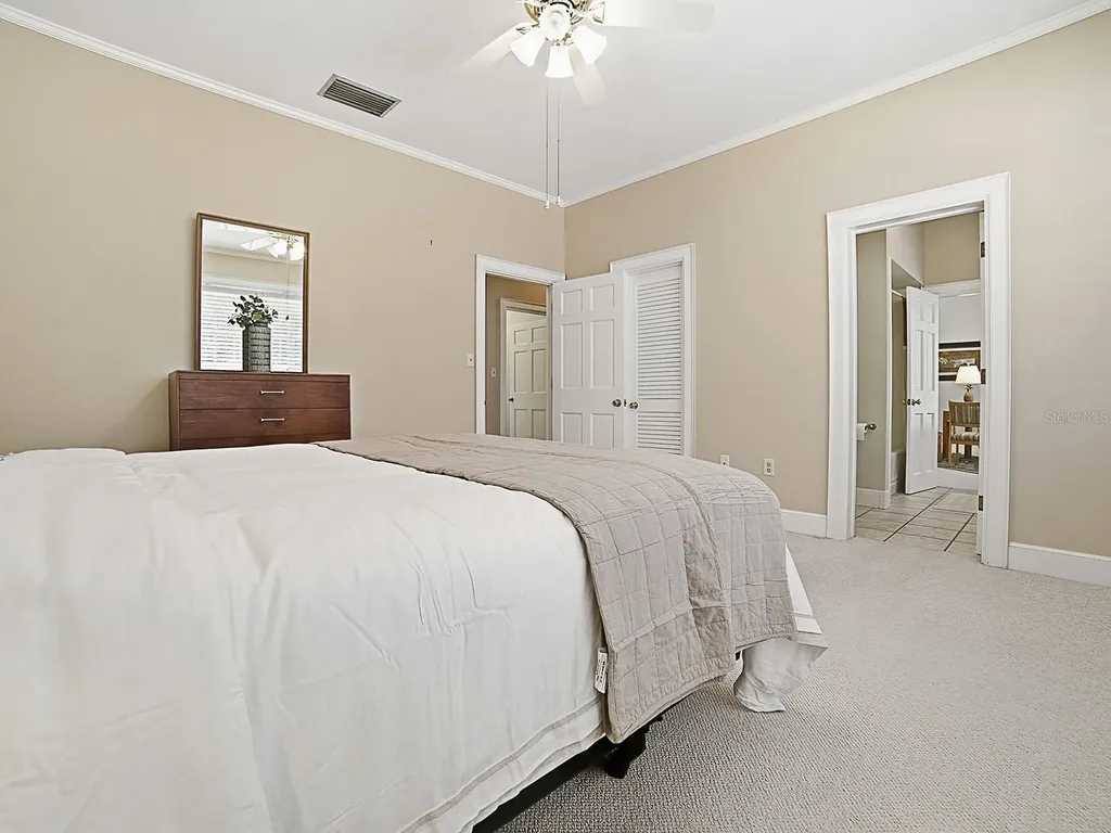 1017 Shore Acres Drive Leesburg FL 34748