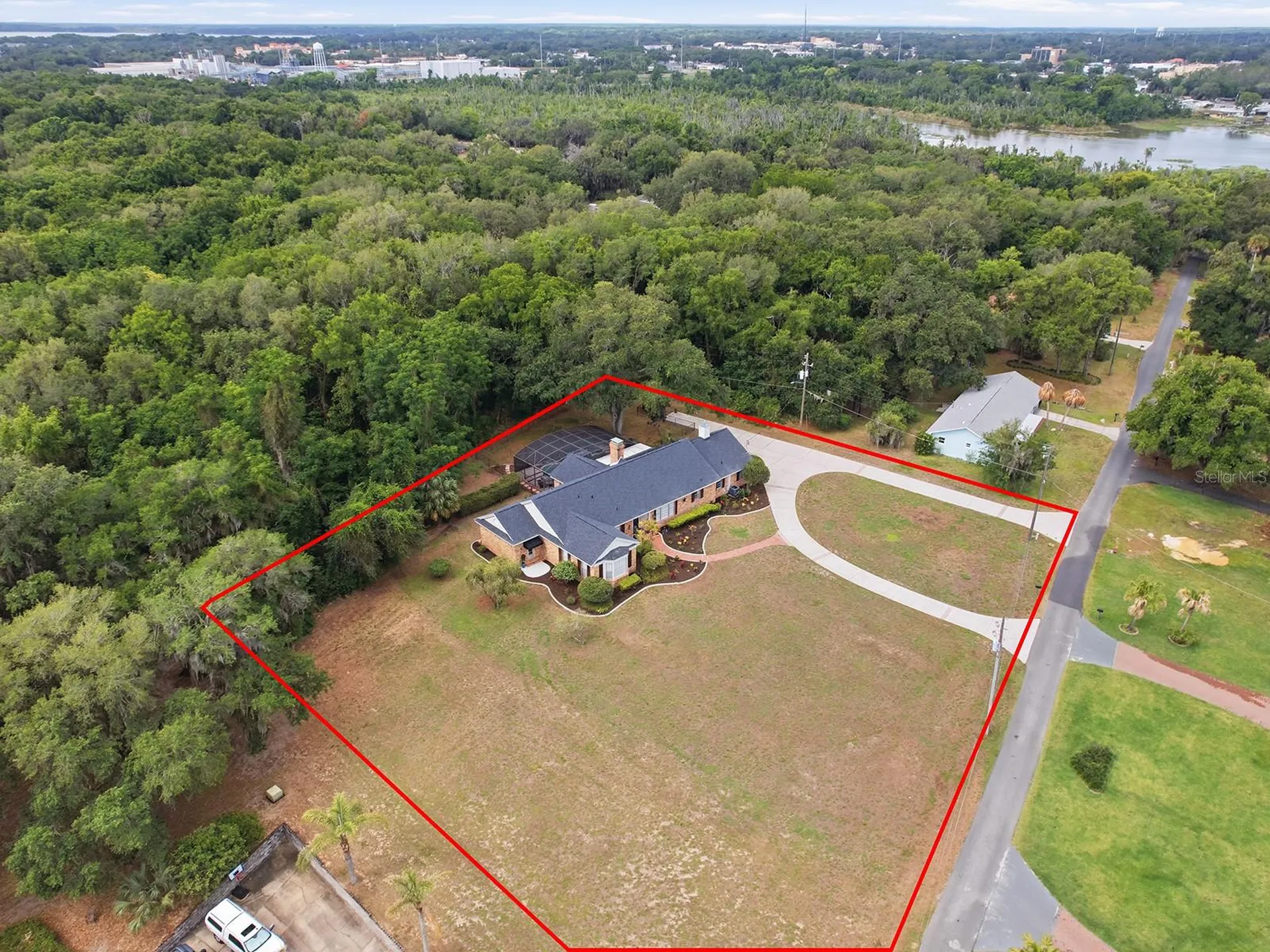 1017 Shore Acres Drive Leesburg FL 34748