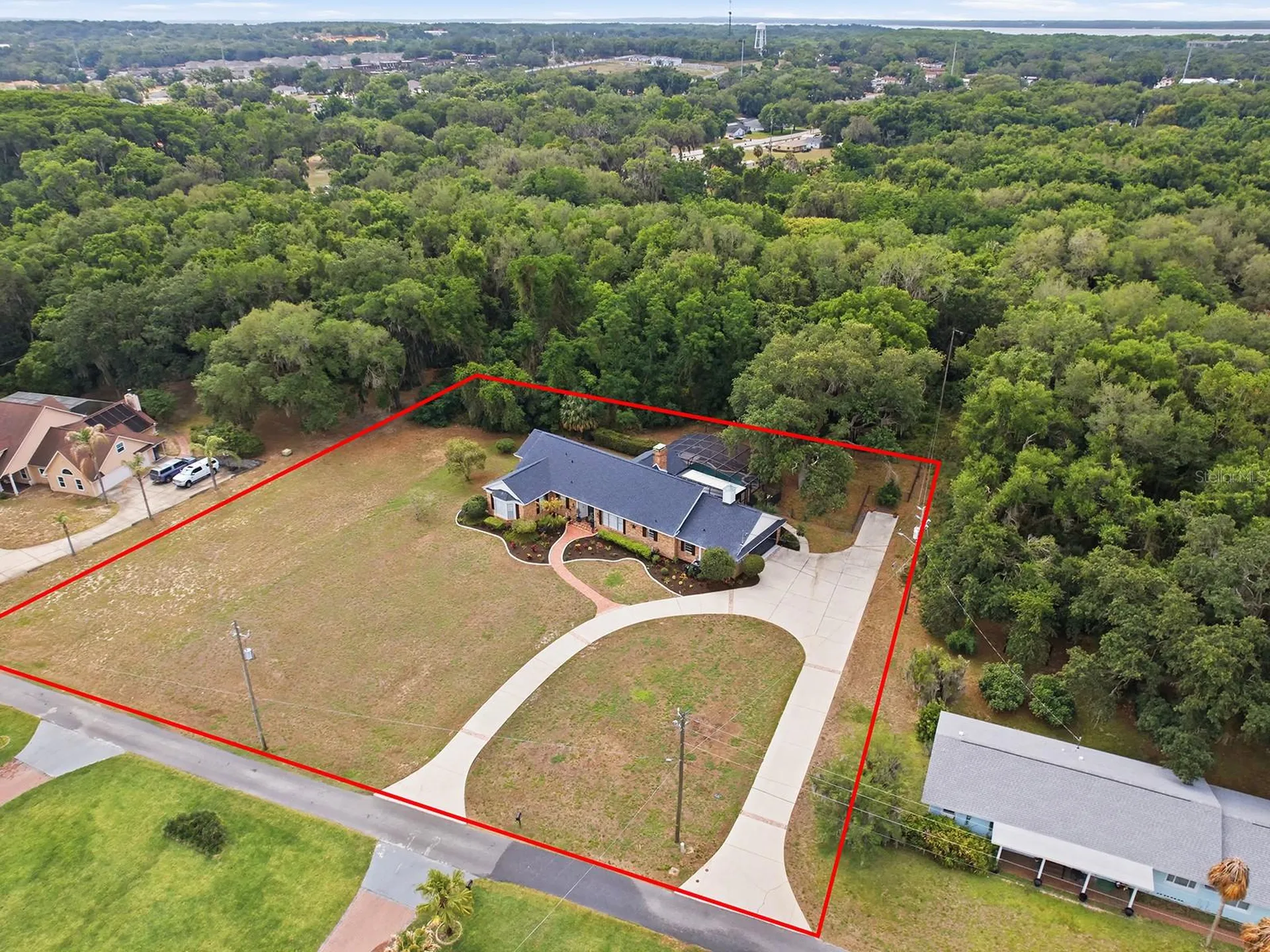 1017 Shore Acres Drive Leesburg FL 34748