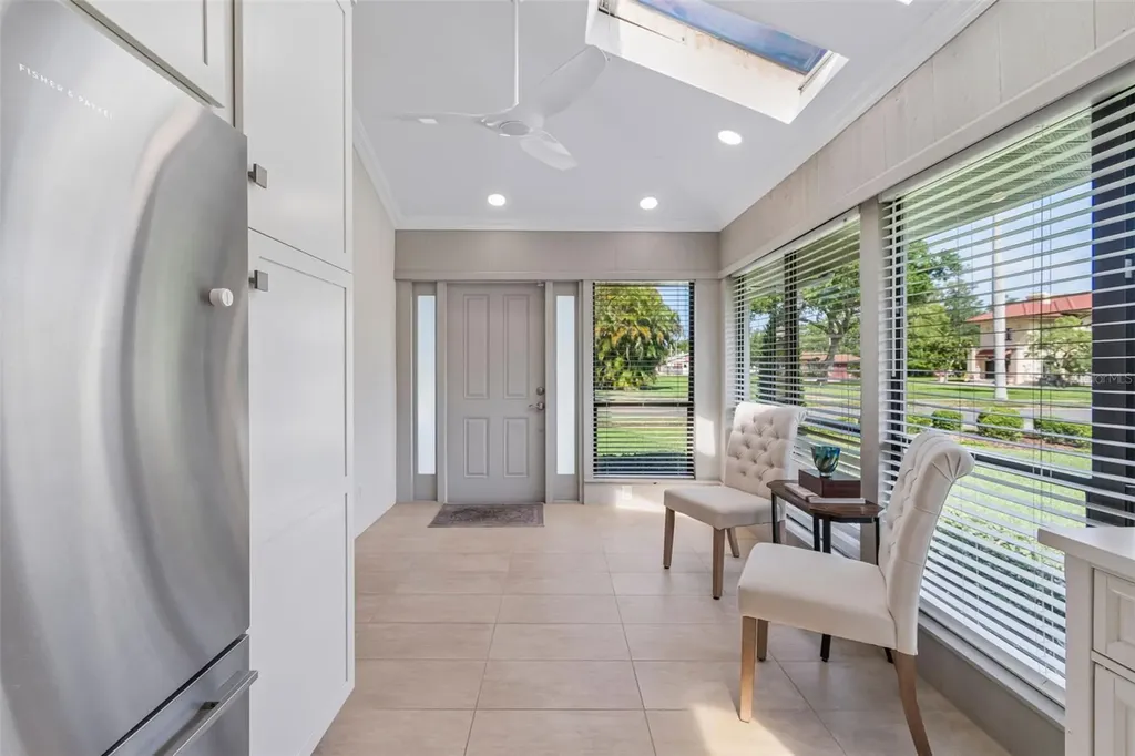 301 26th Street W Bradenton FL 34205