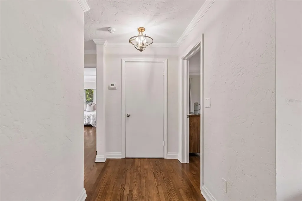 301 26th Street W Bradenton FL 34205