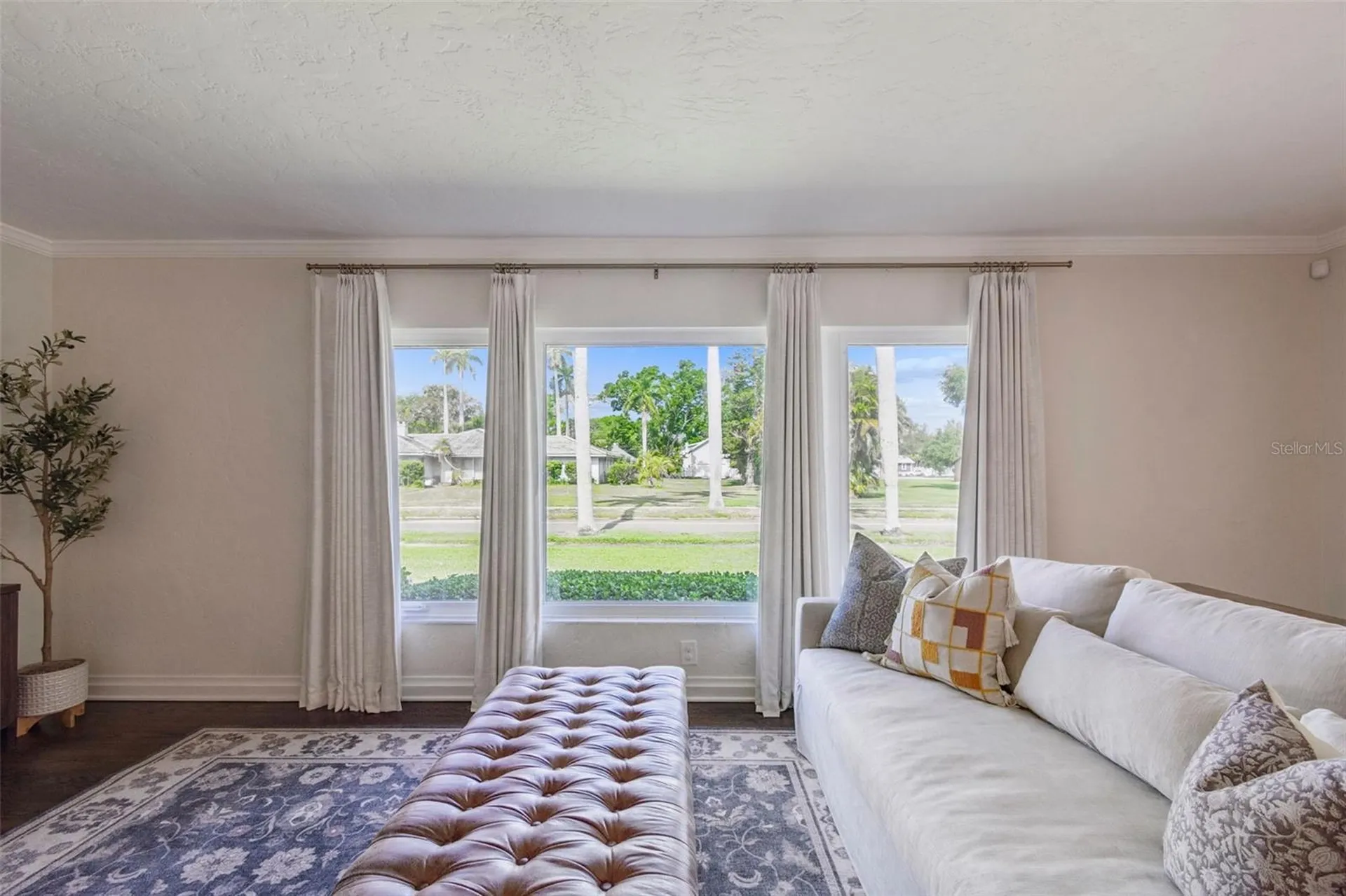301 26th Street W Bradenton FL 34205