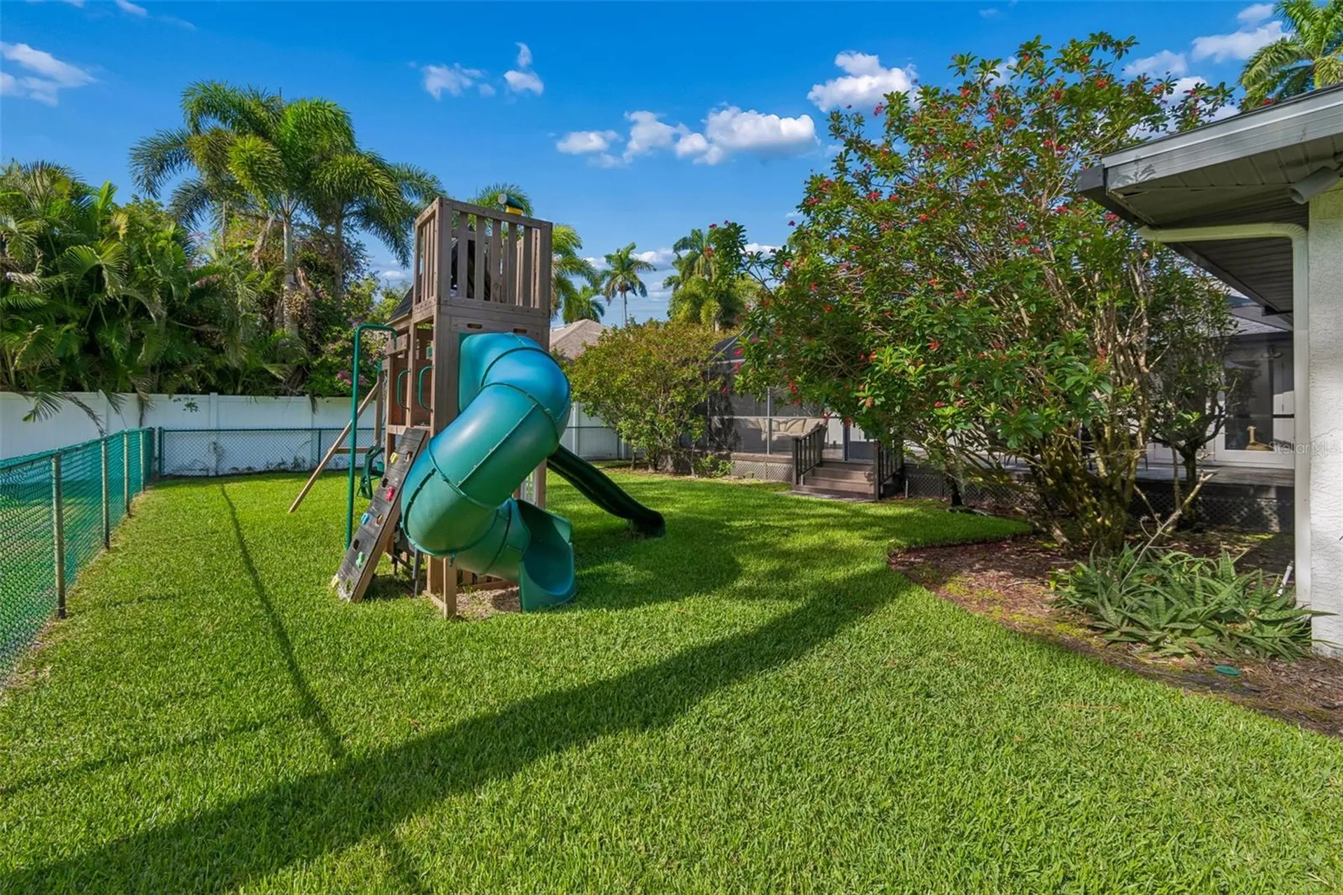 301 26th Street W Bradenton FL 34205