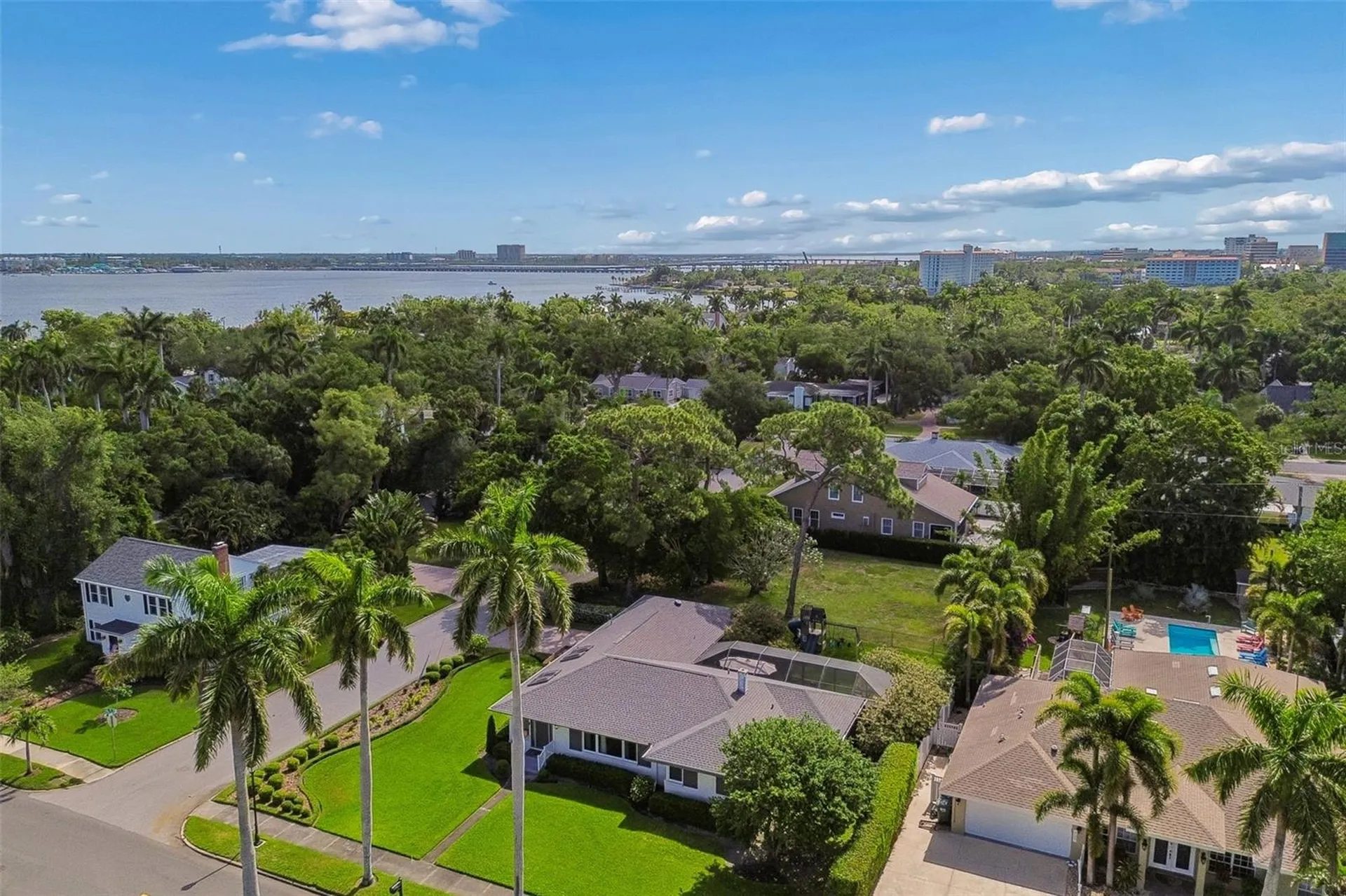 301 26th Street W Bradenton FL 34205