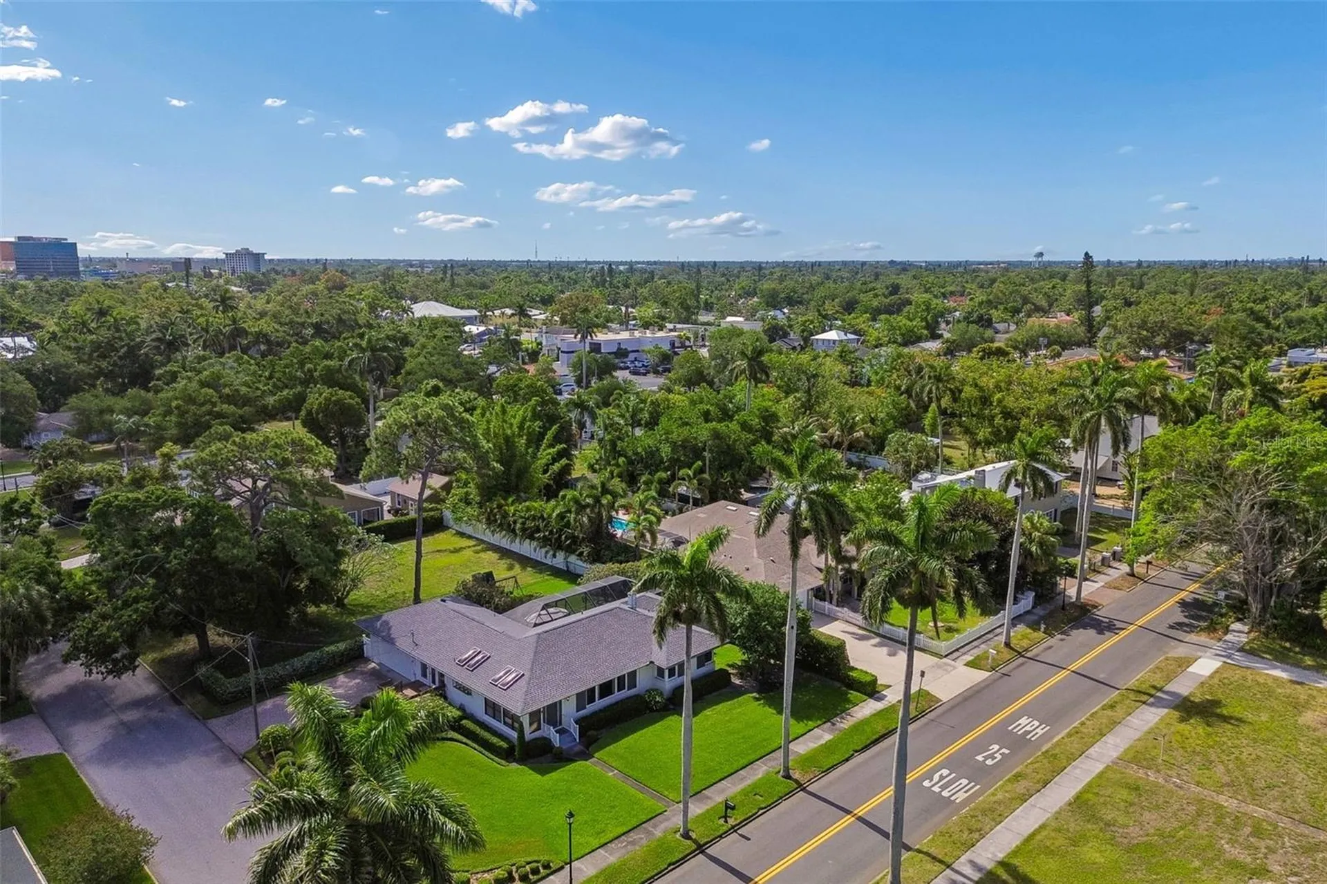 301 26th Street W Bradenton FL 34205