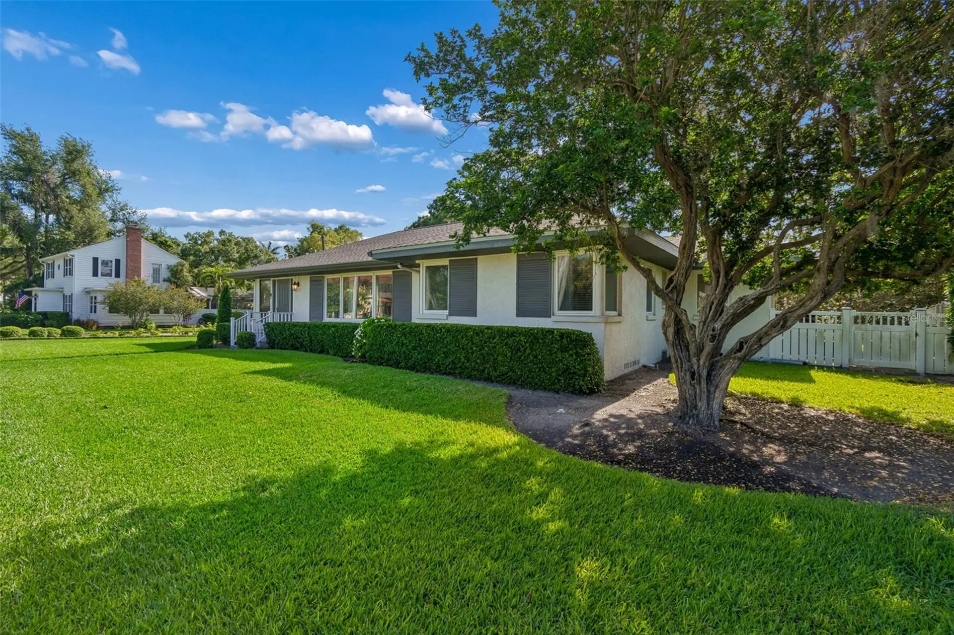 301 26th Street W Bradenton FL 34205