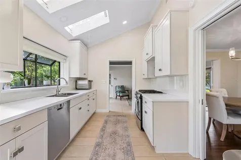 301 26th Street W Bradenton FL 34205