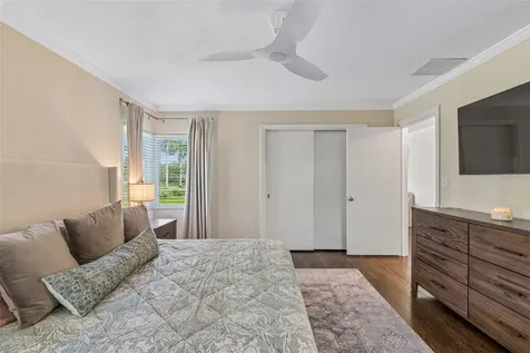 301 26th Street W Bradenton FL 34205