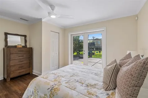 301 26th Street W Bradenton FL 34205