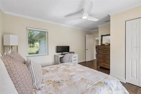 301 26th Street W Bradenton FL 34205