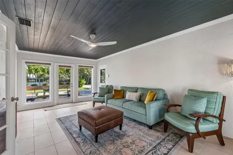 301 26th Street W Bradenton FL 34205