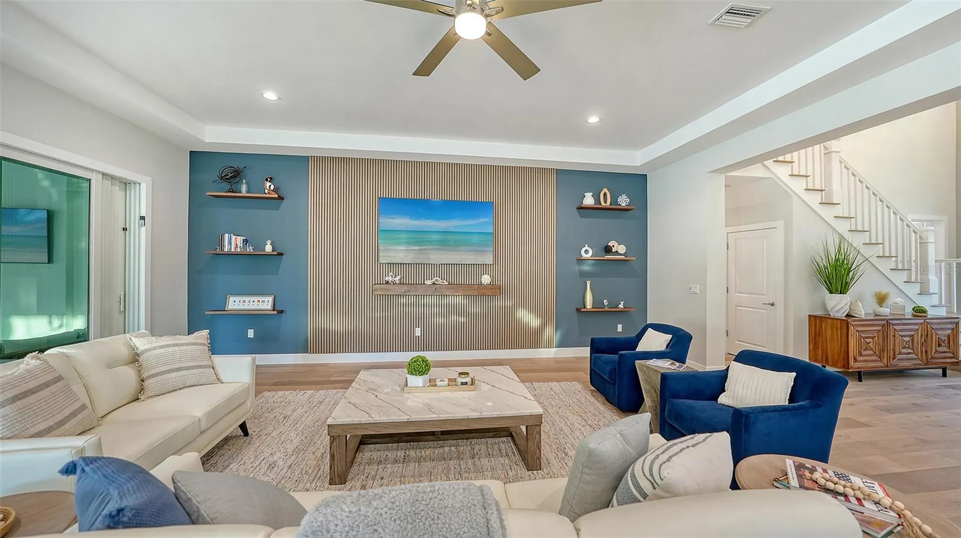 1537 Siesta Drive Sarasota FL 34239