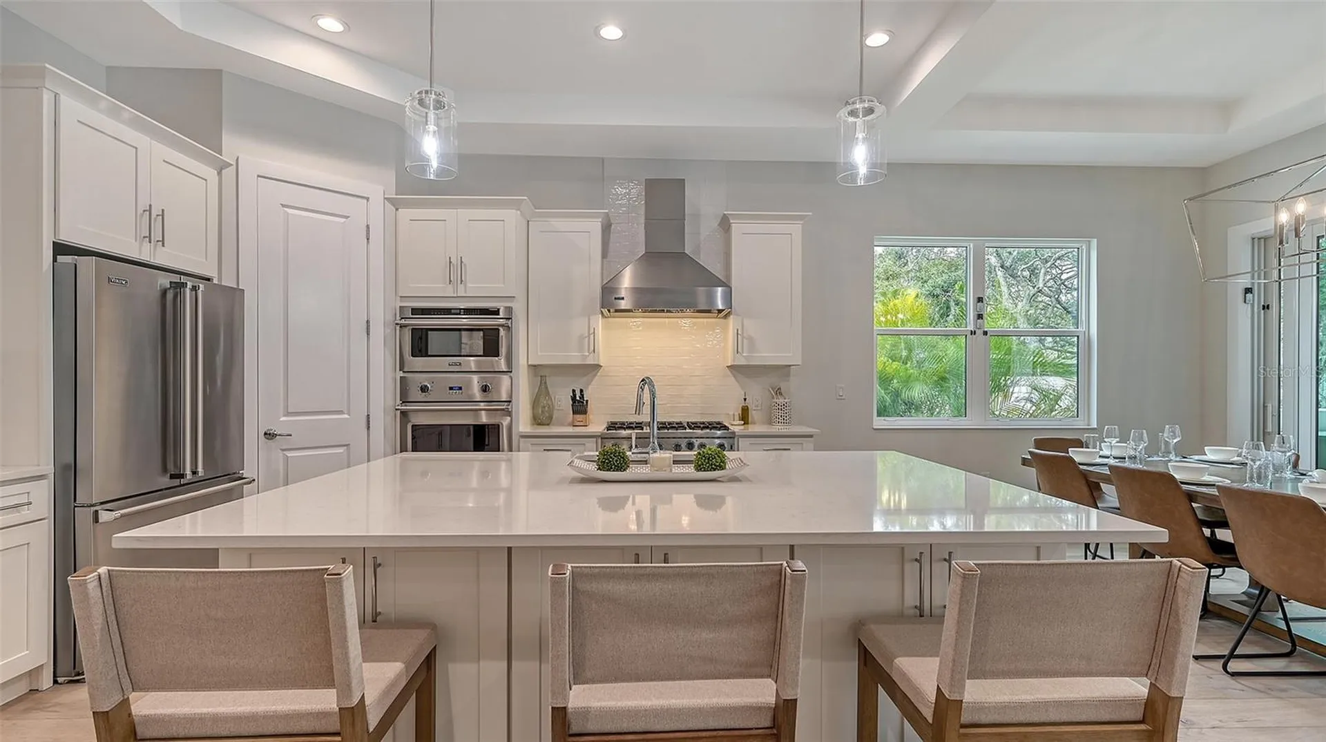1537 Siesta Drive Sarasota FL 34239
