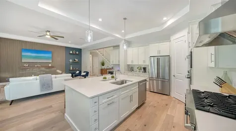 1537 Siesta Drive Sarasota FL 34239