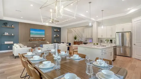1537 Siesta Drive Sarasota FL 34239