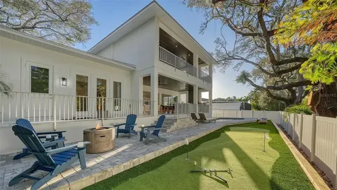 1537 Siesta Drive Sarasota FL 34239