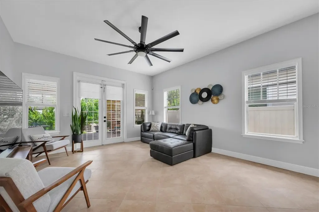 3003 W Leroy Street Tampa FL 33607