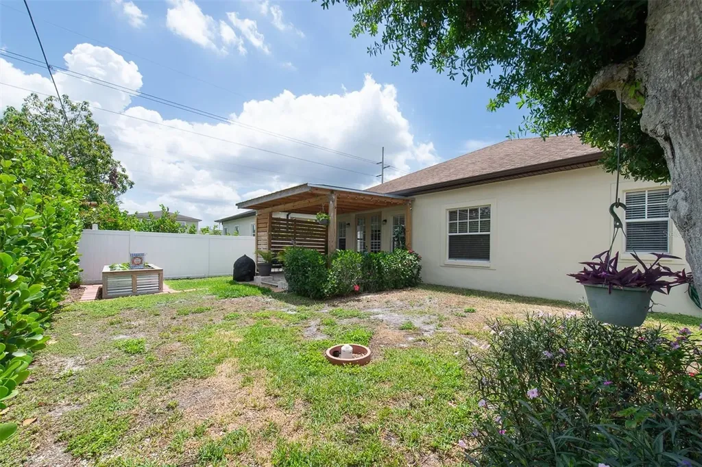 3003 W Leroy Street Tampa FL 33607