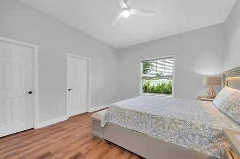 3003 W Leroy Street Tampa FL 33607