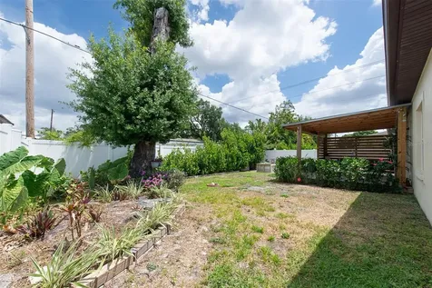 3003 W Leroy Street Tampa FL 33607