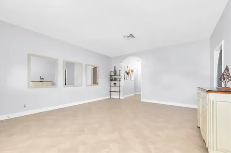 3003 W Leroy Street Tampa FL 33607