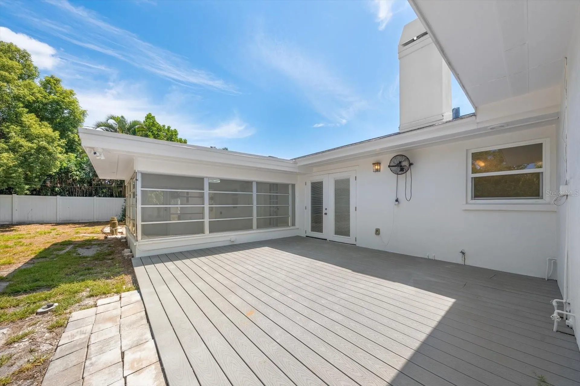 122 Palmetto Lane Largo FL 33770