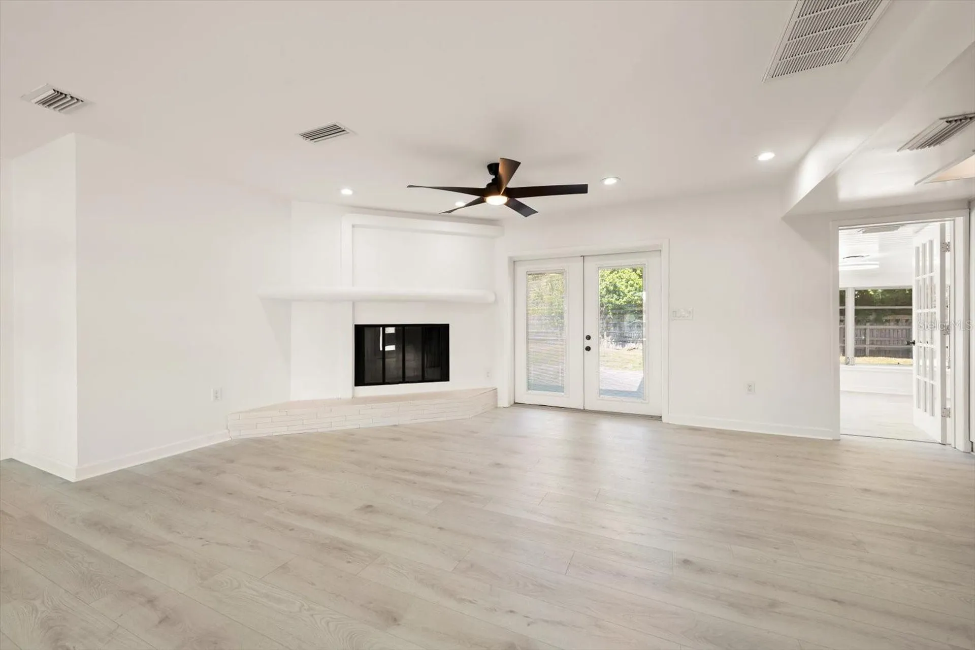 122 Palmetto Lane Largo FL 33770