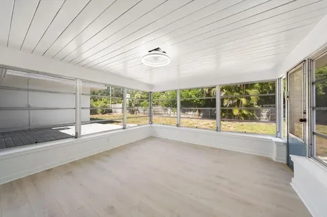 122 Palmetto Lane Largo FL 33770