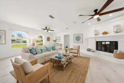 122 Palmetto Lane Largo FL 33770