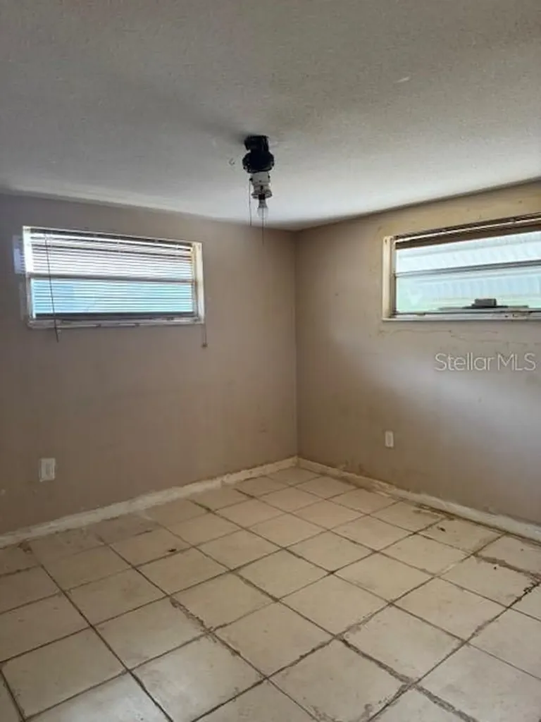 8811 Goshen Lane Port Richey FL 34668