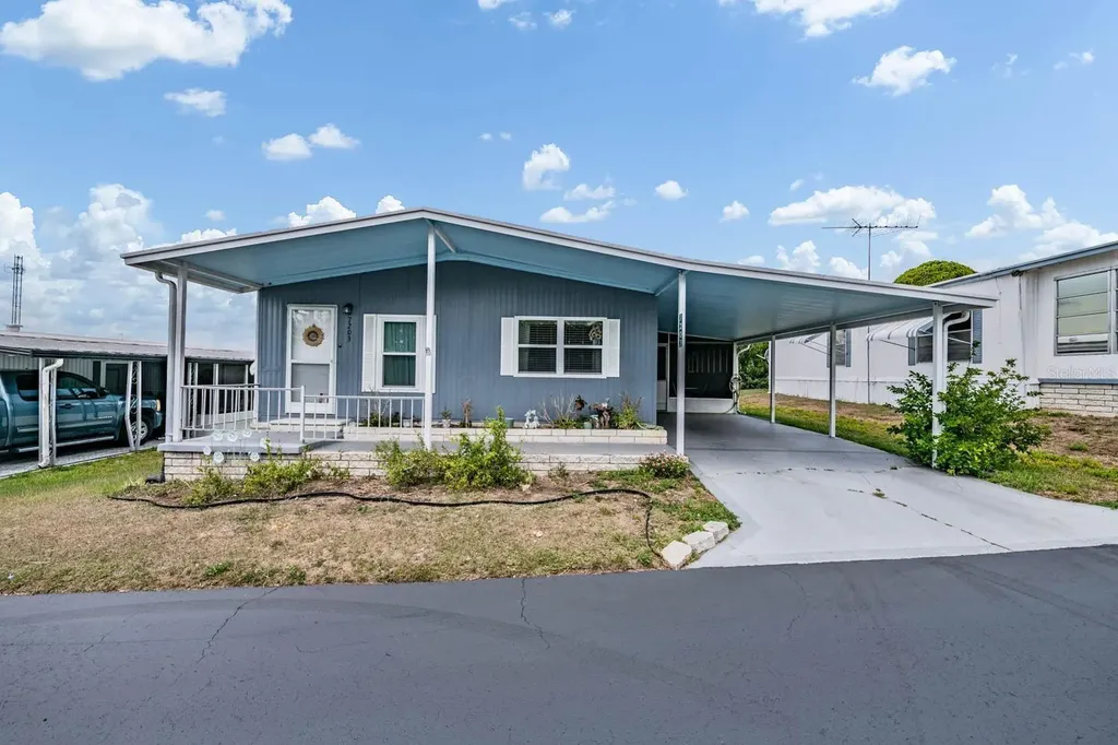 7203 El Meyers Street Zephyrhills FL 33541