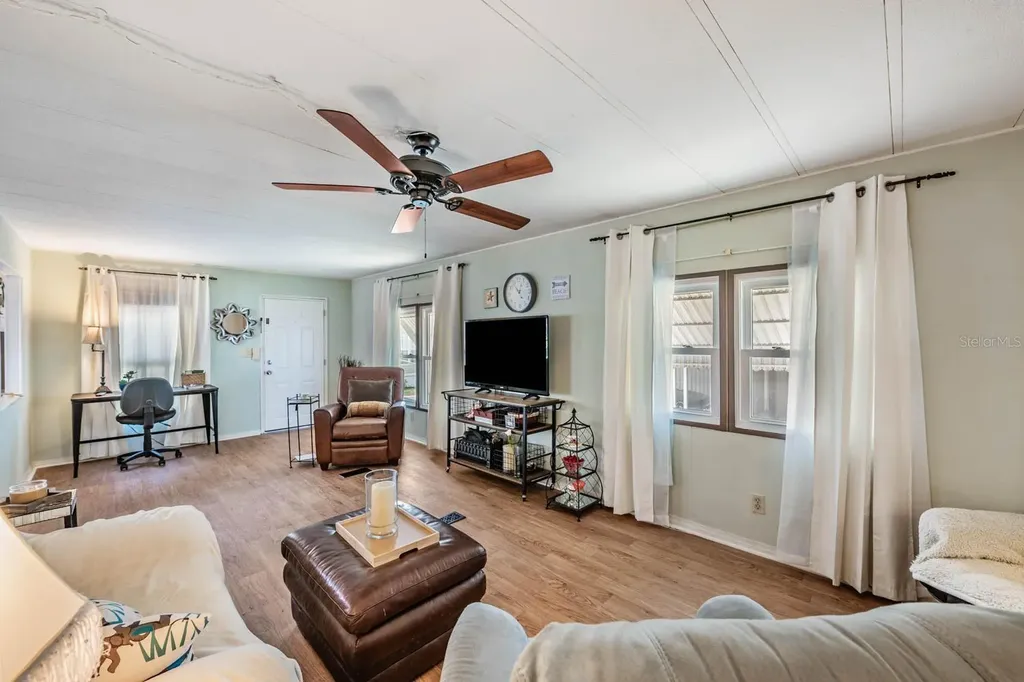 7203 El Meyers Street Zephyrhills FL 33541