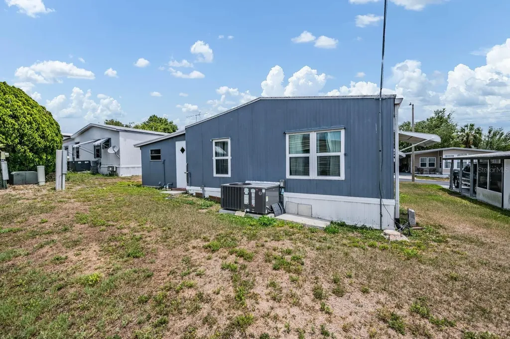 7203 El Meyers Street Zephyrhills FL 33541